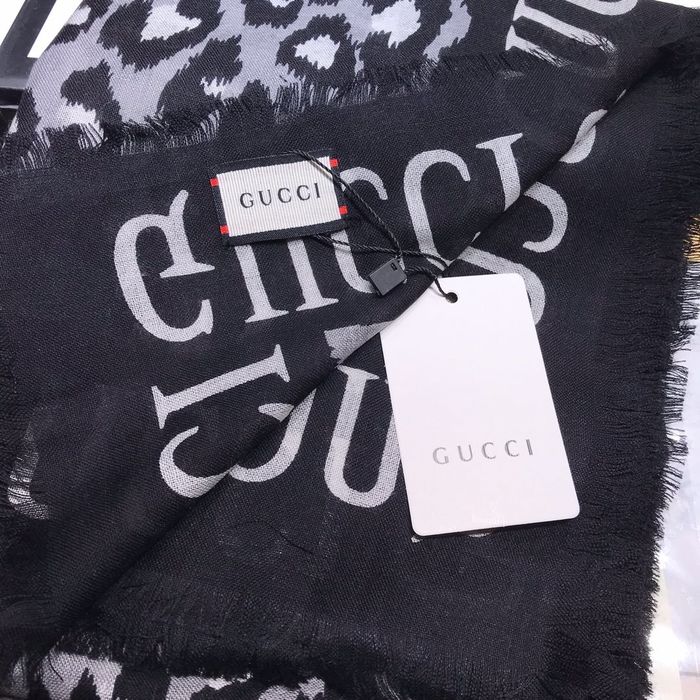 Gucci Scarf G00147