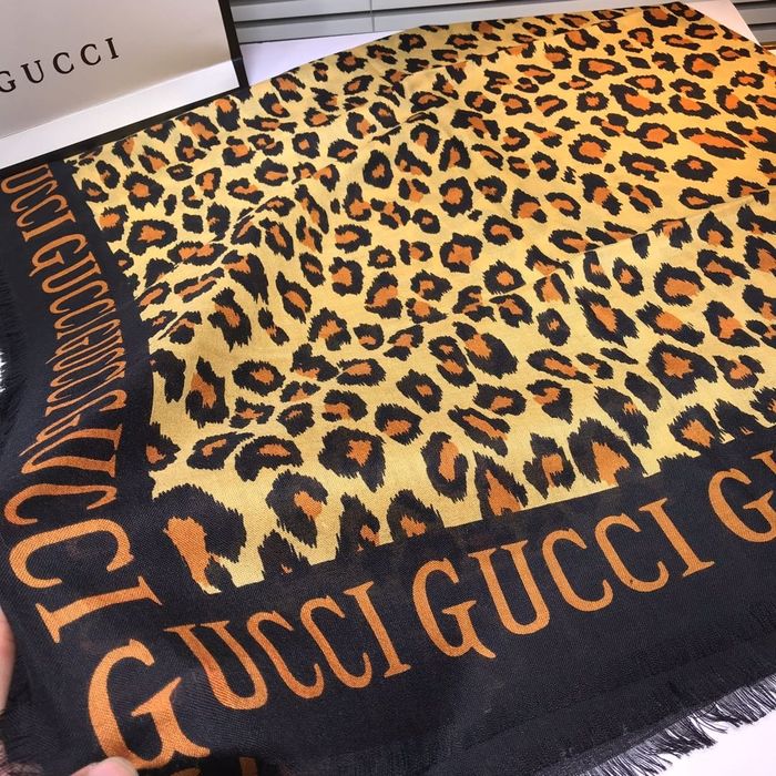 Gucci Scarf G00148