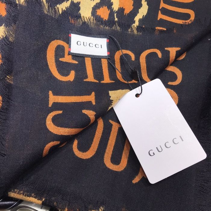 Gucci Scarf G00148