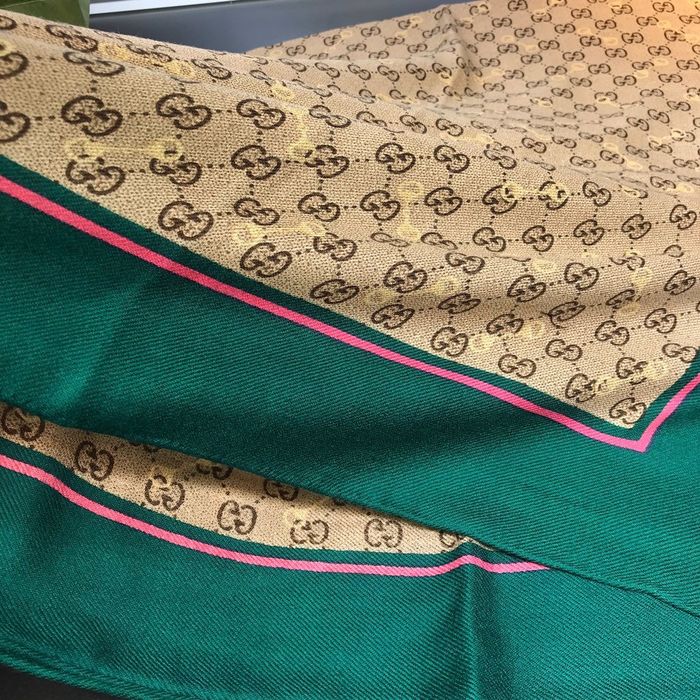 Gucci Scarf G00151