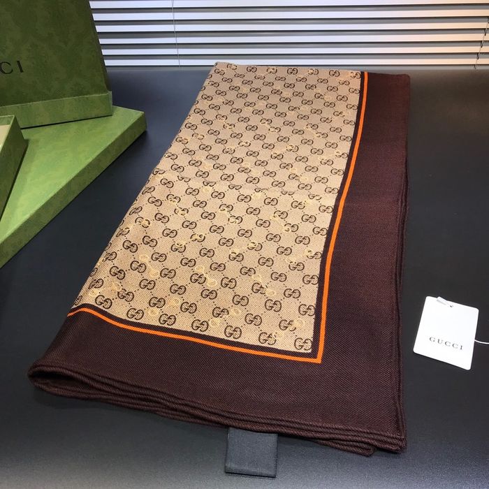 Gucci Scarf G00152