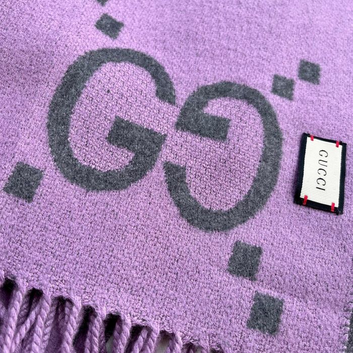 Gucci Scarf G00157