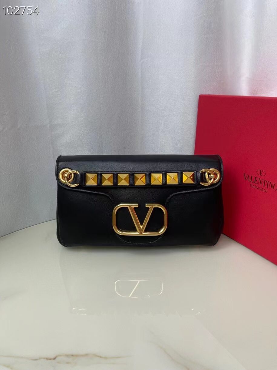 VALENTINO GARAVANI Stud Sign nappa Shoulder Bag NL098 black