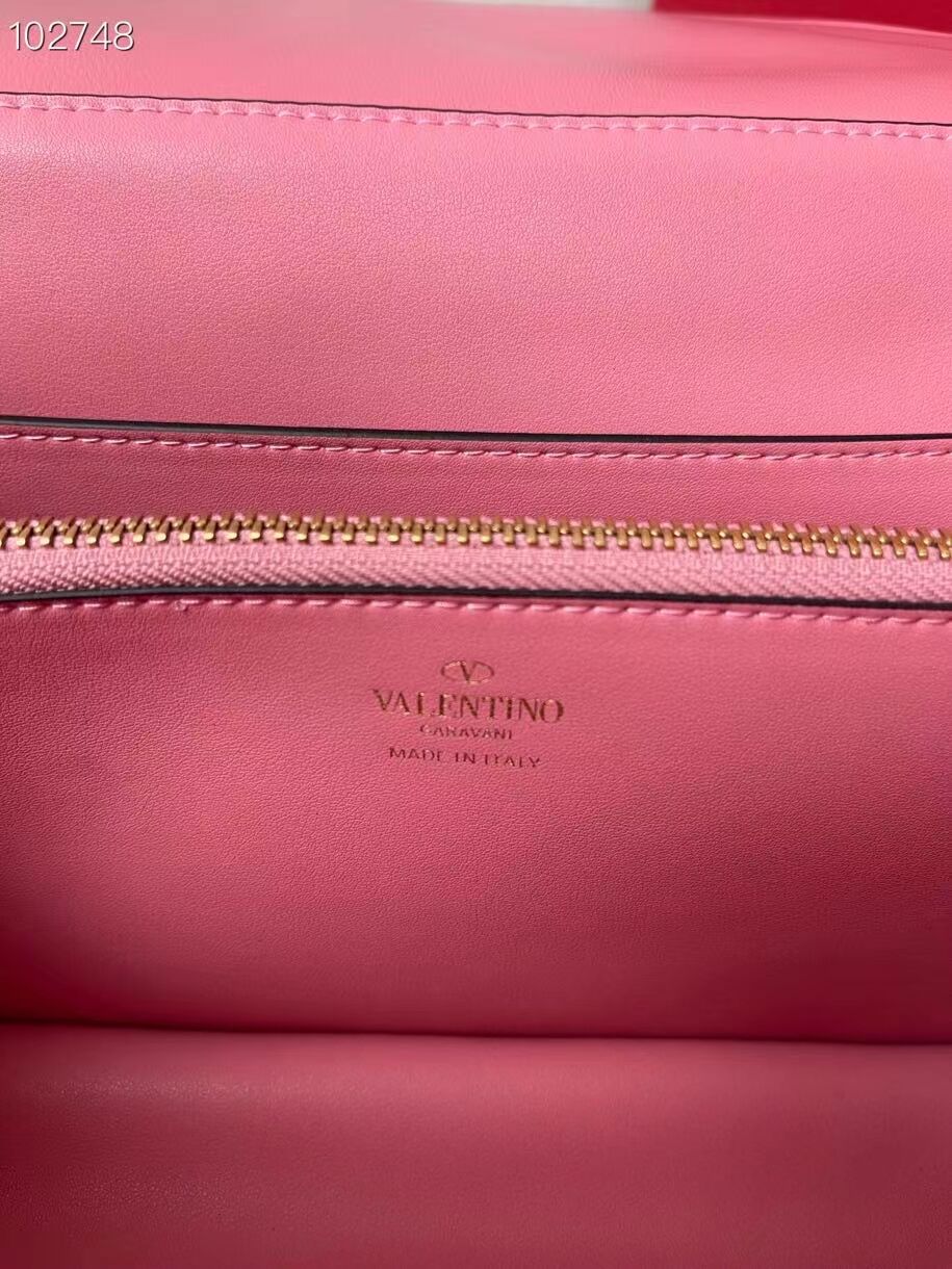 VALENTINO GARAVANI Stud Sign nappa Shoulder Bag NL098 pink