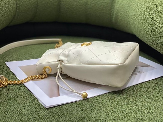 Chanel SMALL Lambskin Shoulder Bag SS2088 white