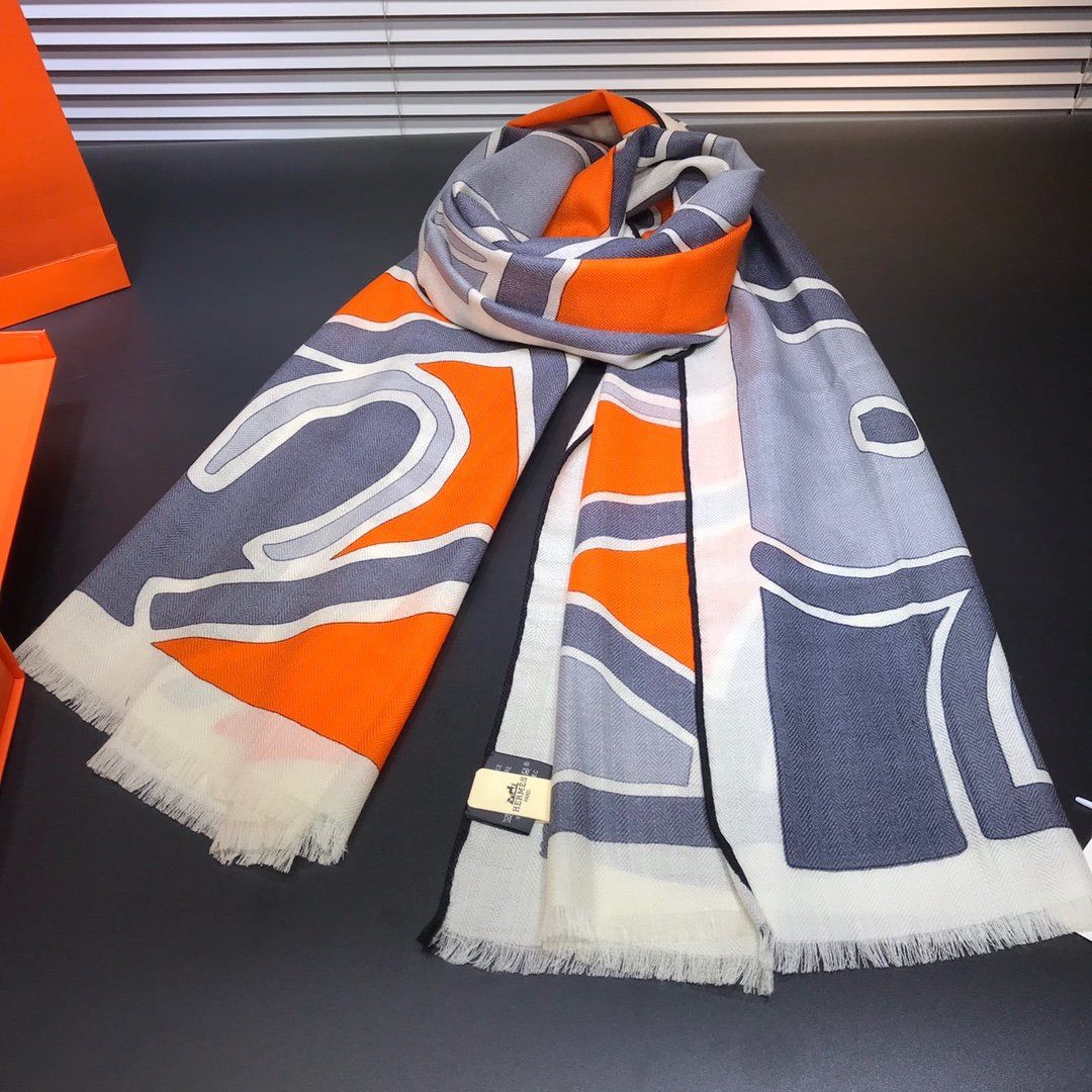 Hermes Scarf H00016