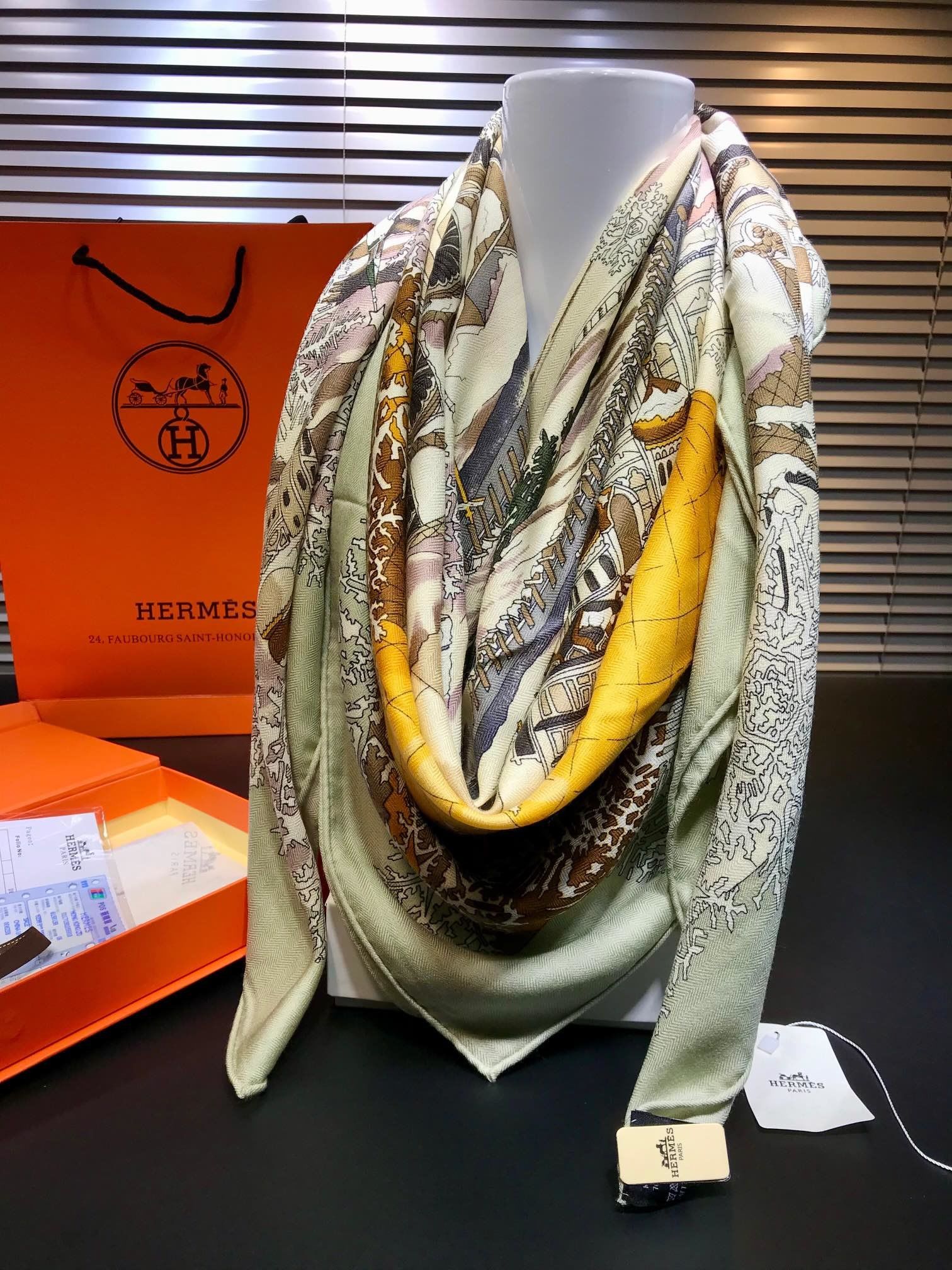 Hermes Scarf H00033