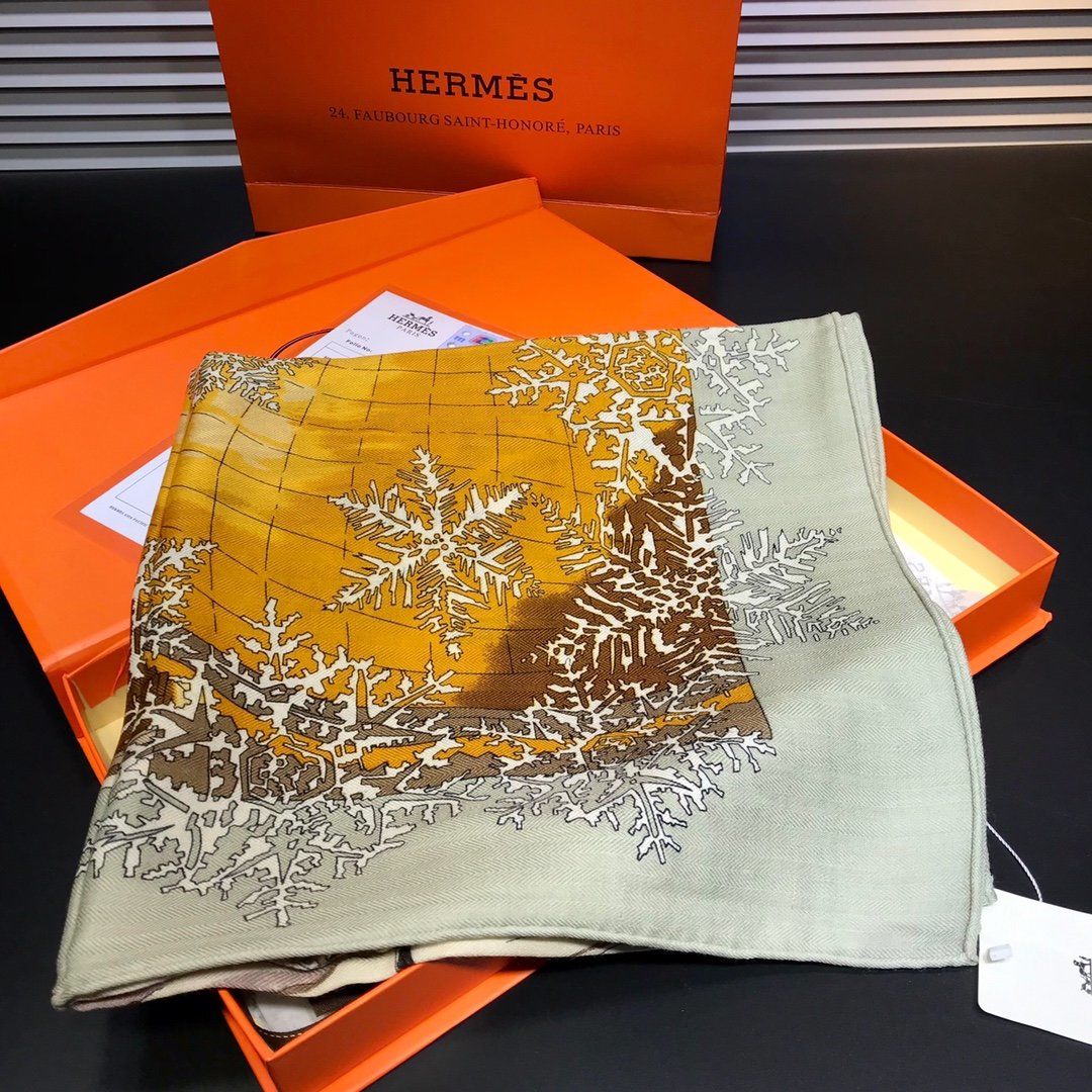 Hermes Scarf H00033