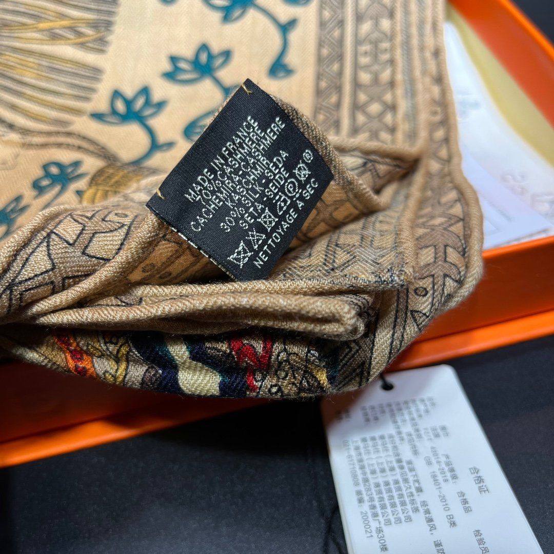 Hermes Scarf H00038