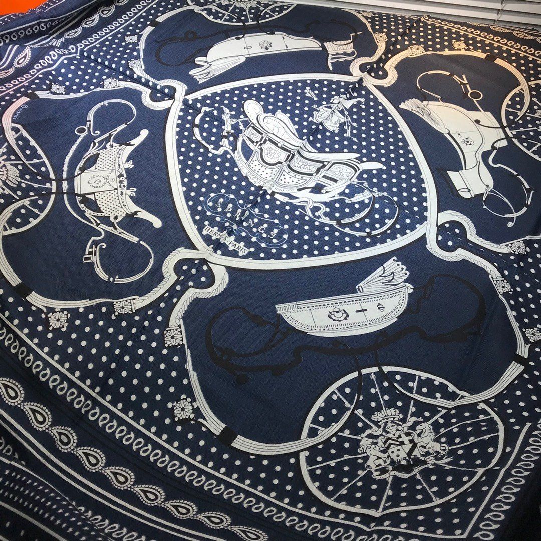 Hermes Scarf H00041