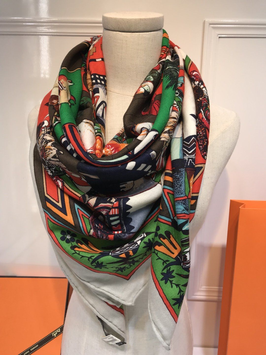 Hermes Scarf H00043