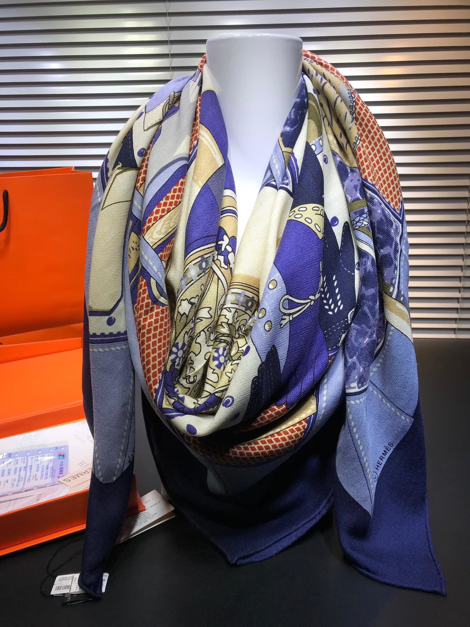 Hermes Scarf H00046