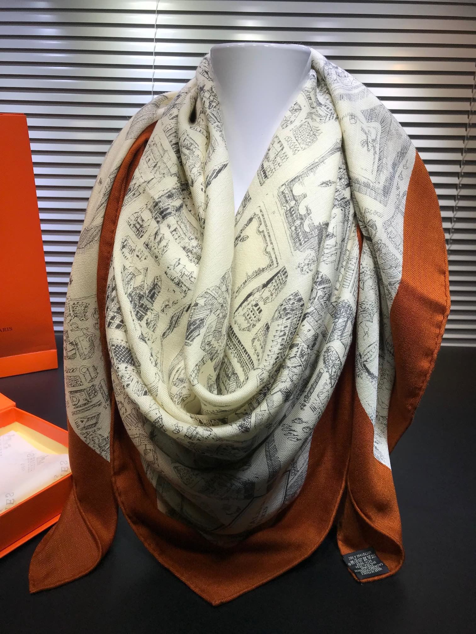 Hermes Scarf H00051