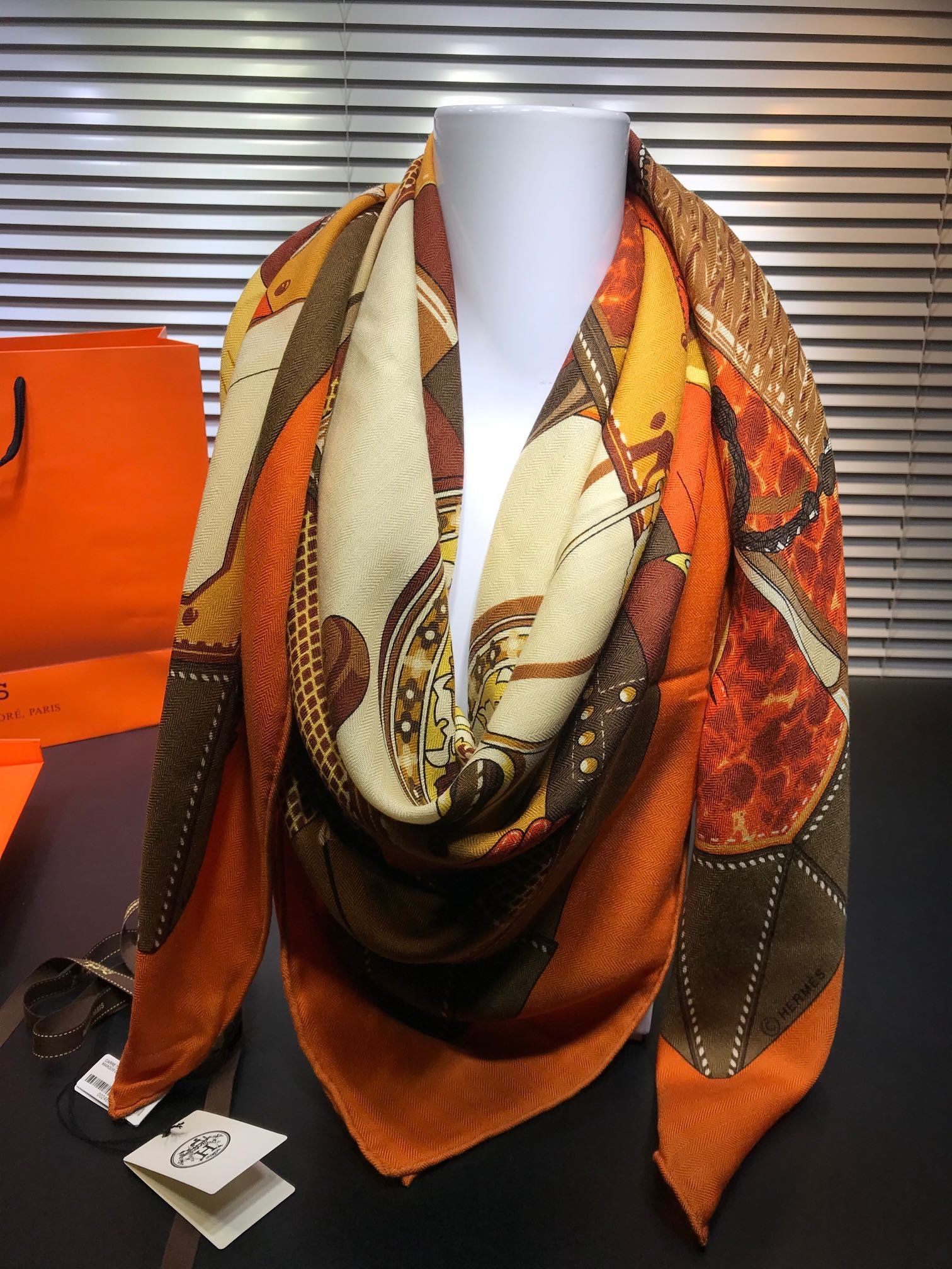 Hermes Scarf H00076