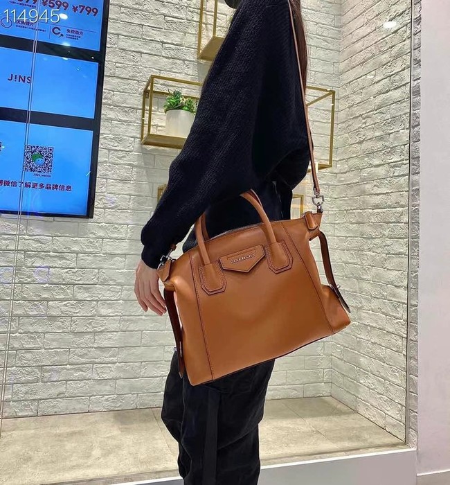 GIVENCHY Original Leather Shoulder Bag 63188 brown