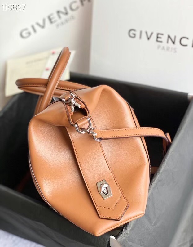 GIVENCHY Original Leather Shoulder Bag 63188 brown