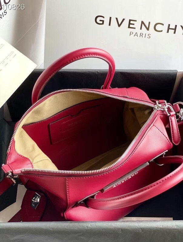 GIVENCHY Original Leather Shoulder Bag 63188 red