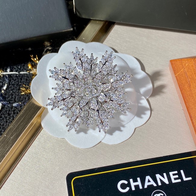 Chanel Brooch CE7372