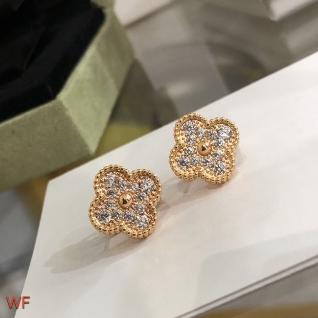 Van Cleef & Arpels  Earrings CE7499