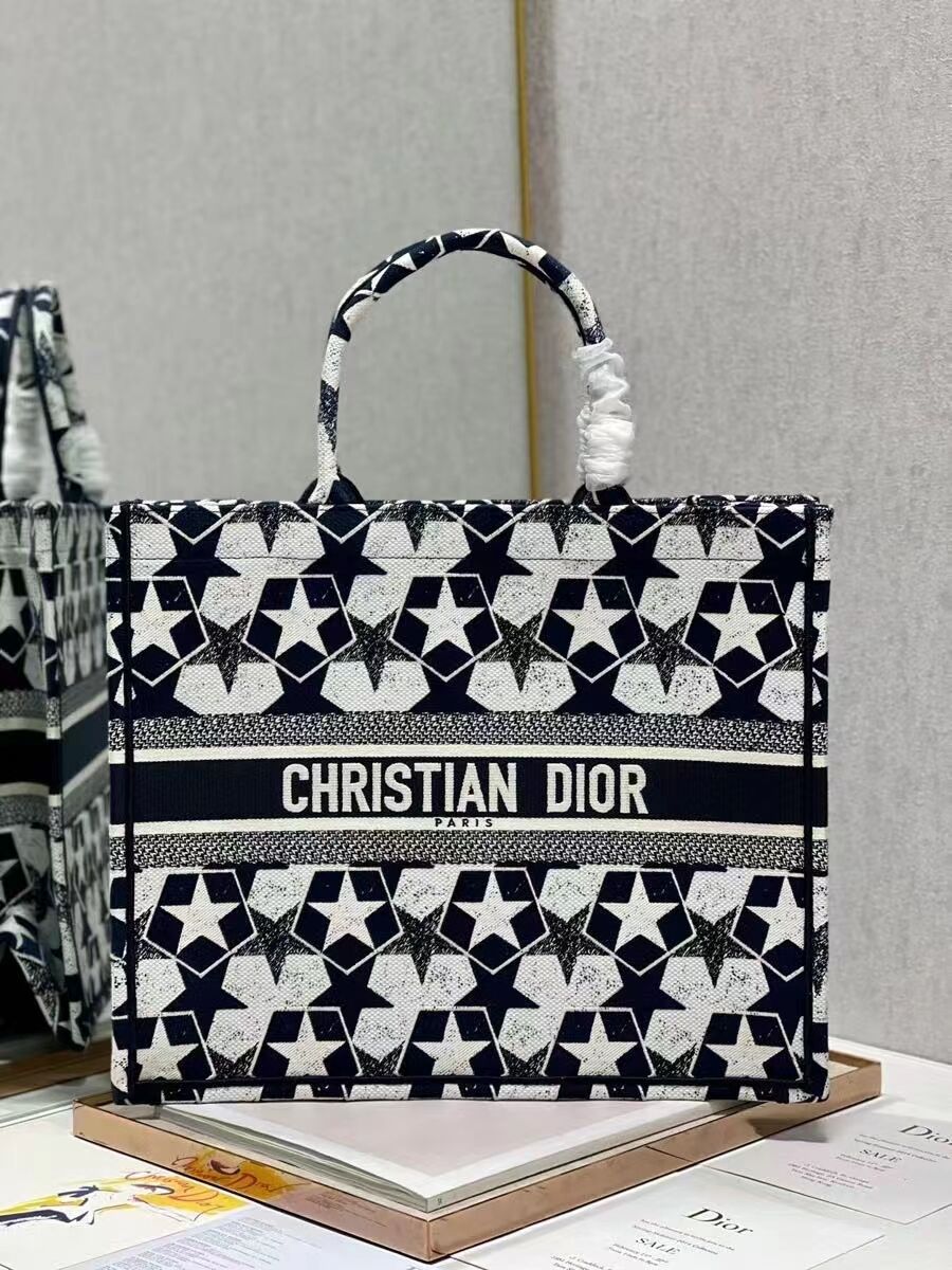 DIOR BOOK TOTE Embroidery C1211L-3