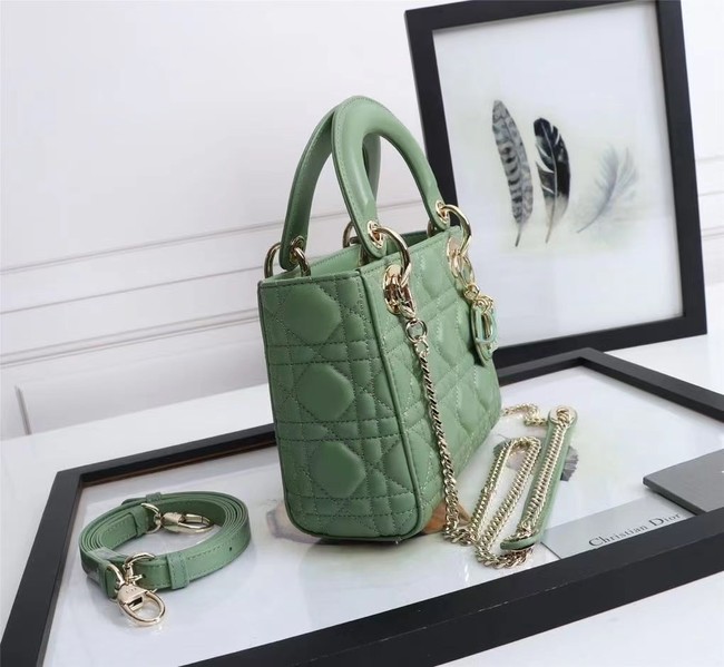 MINI LADY DIOR BAG Lambskin M0566OE green