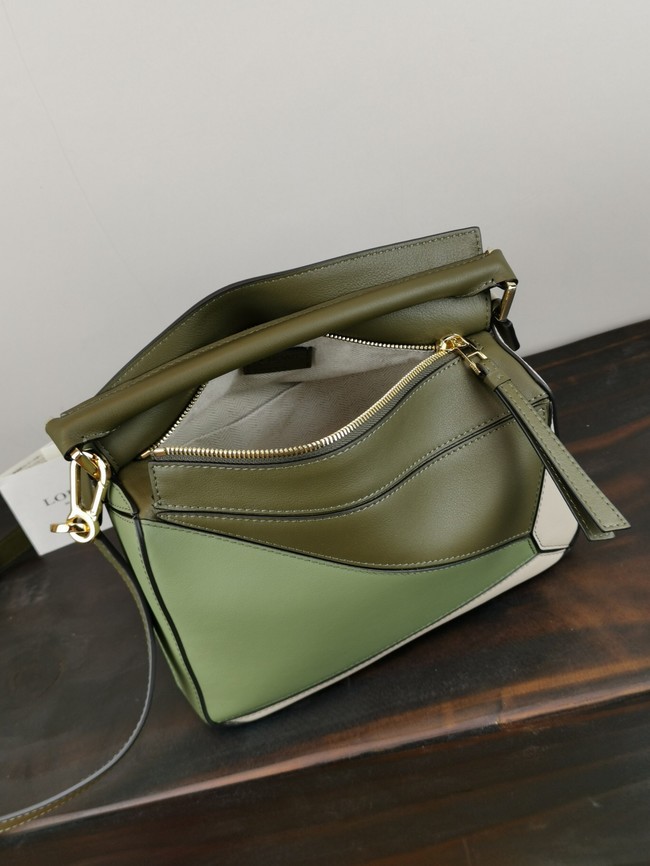 Loewe Puzzle Bag Original Leather 61840 green