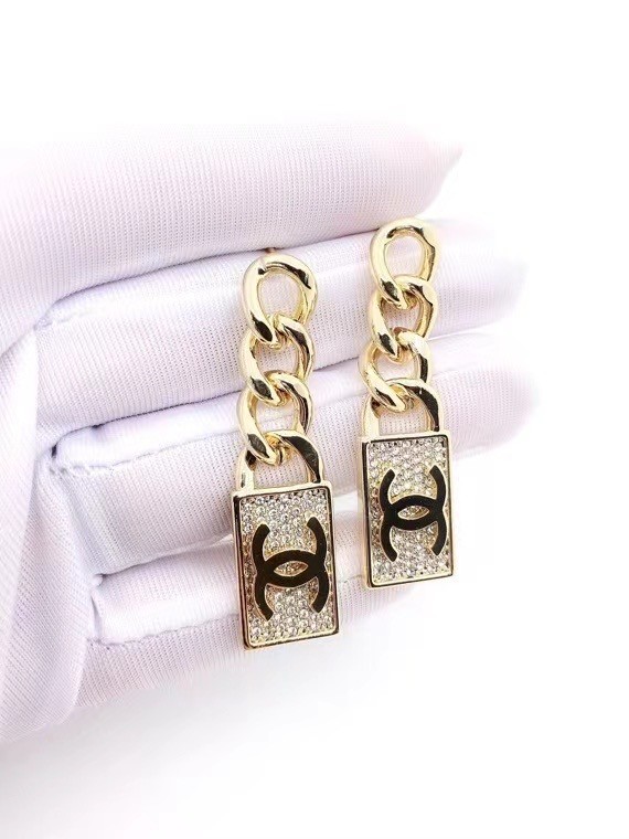 Chanel Earrings CE7660