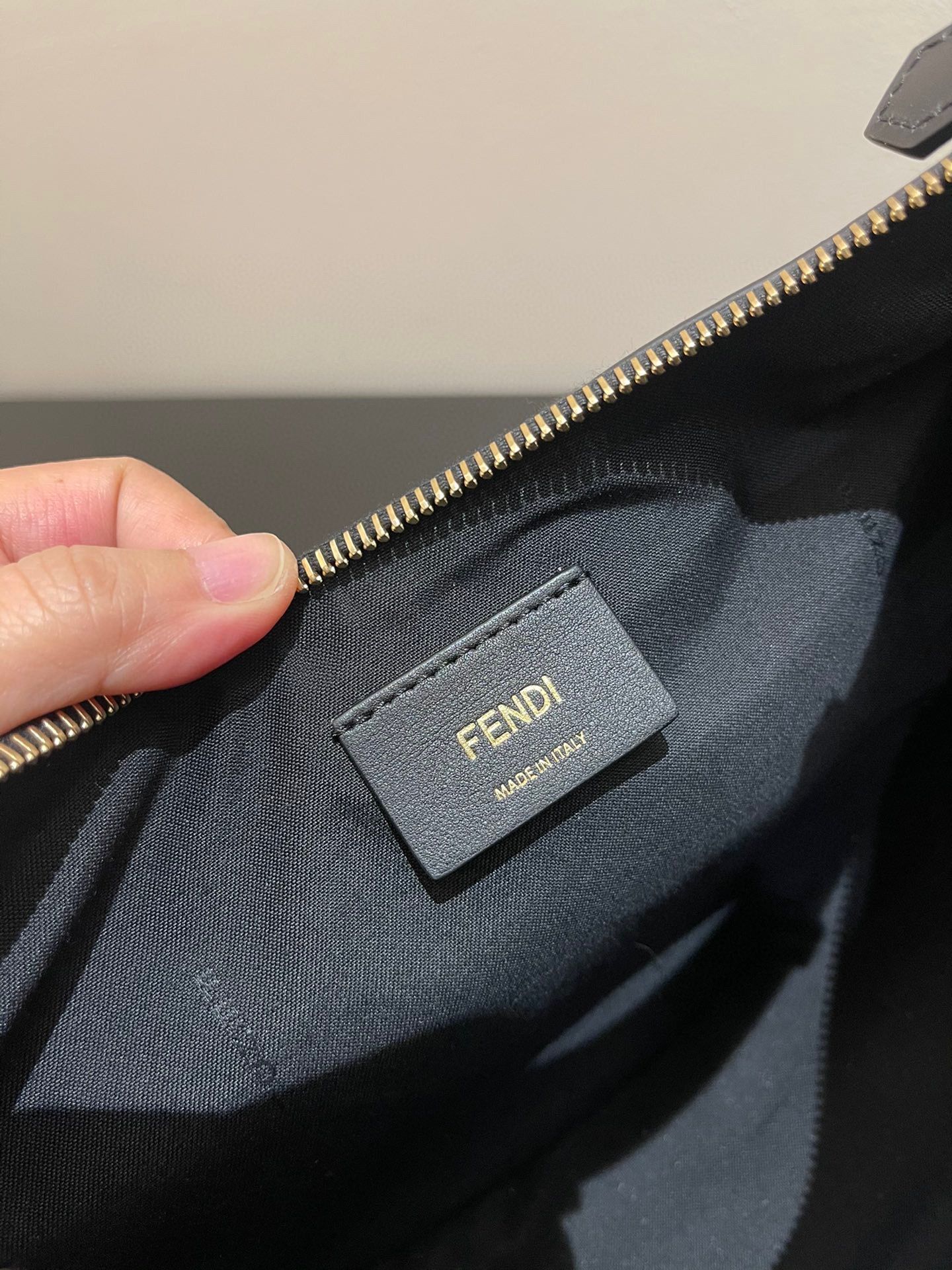 Fendi Praphy Original Leather Big Logo Bag F53988 Black