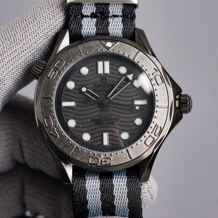 Omega Watch OMW00041