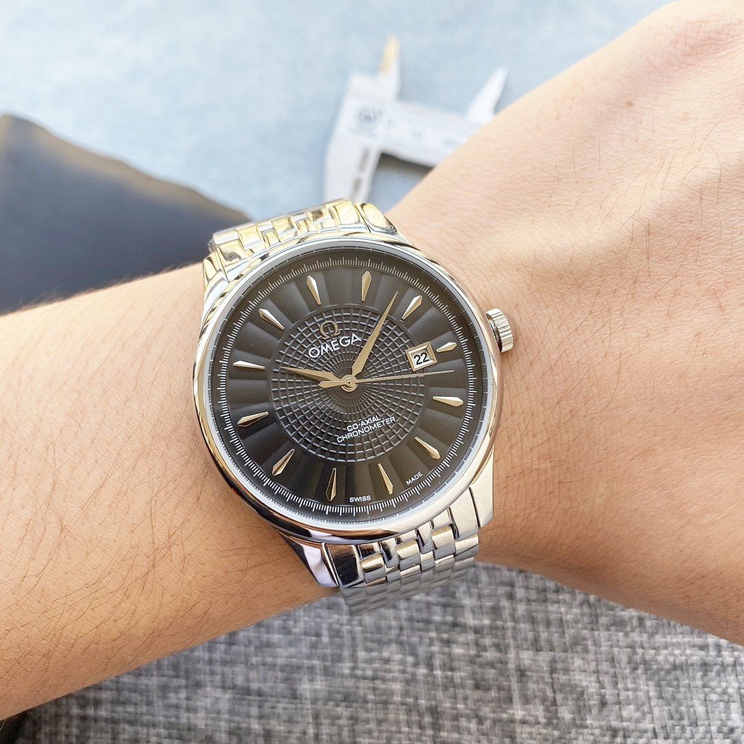 Omega Watch OMW00087-4