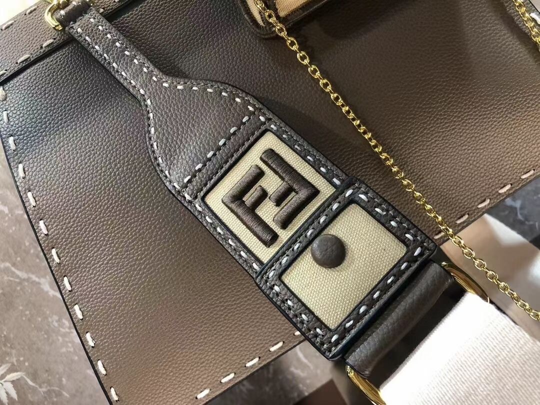 Fendi Peekaboo ISeeU MEDIUM leather bag F8637 gray