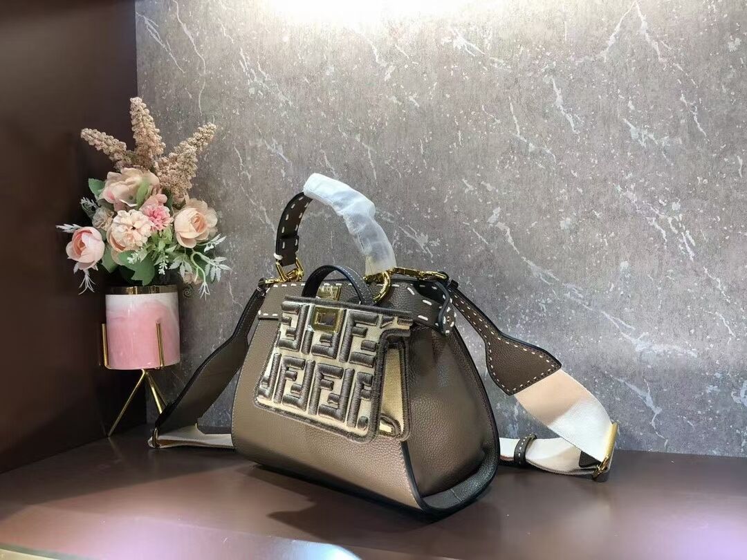 Fendi Peekaboo ISeeU Small leather bag F8636 gray