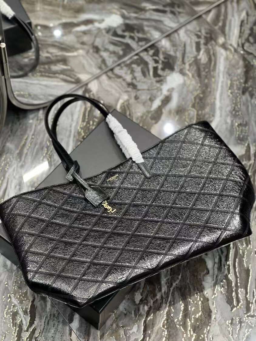 Yves Saint Laurent GABY SATCHEL IN QUILTED LAMBSKIN Y494195 black