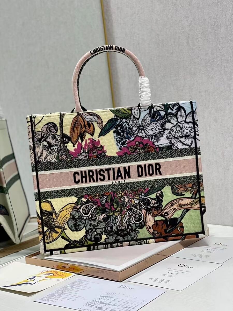 DIOR BOOK TOTE Embroidery C1286-20