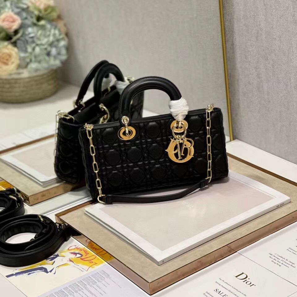 MEDIUM LADY DIOR BAG Cannage Lambskin C2820 black