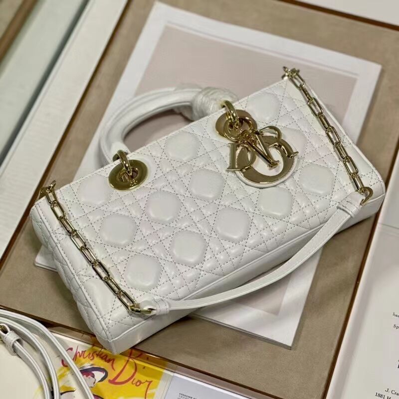 MEDIUM LADY DIOR BAG Cannage Lambskin C2820 white