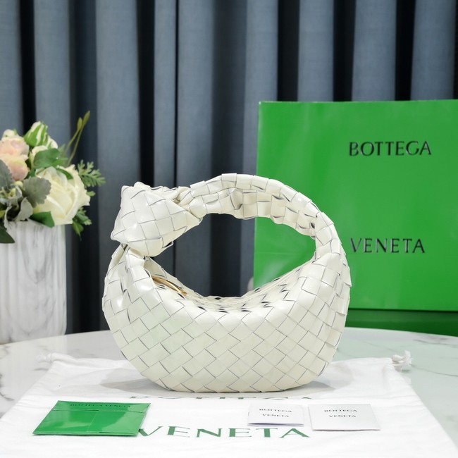 Bottega Veneta Mini intrecciato patent leather top handle bag JODIE 651876V WHITE