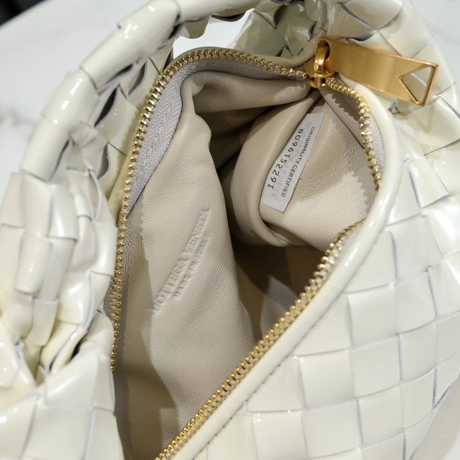 Bottega Veneta Mini intrecciato patent leather top handle bag JODIE 651876V WHITE