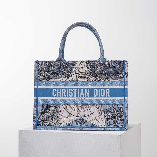 DIOR BOOK TOTE Embroidery C1287-23 blue