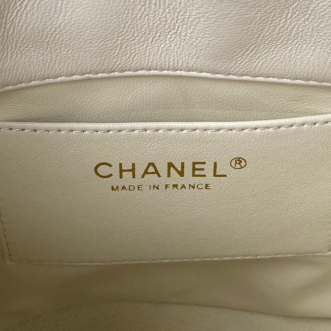 Chanel Drawstring Bag & Gold Metal AS3116 white