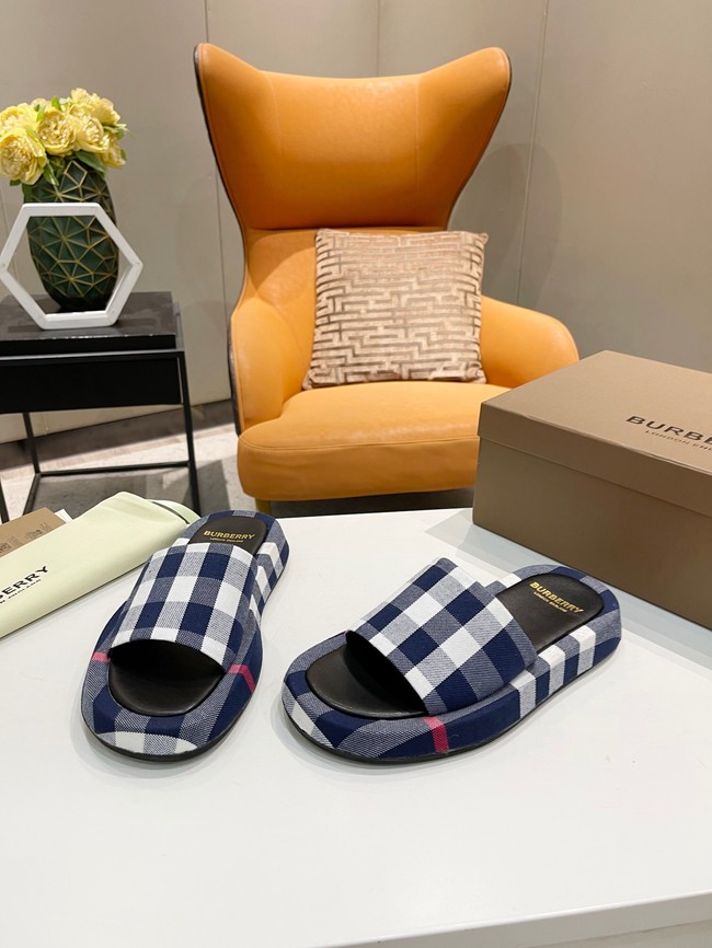 BurBerry Shoes 92637-4