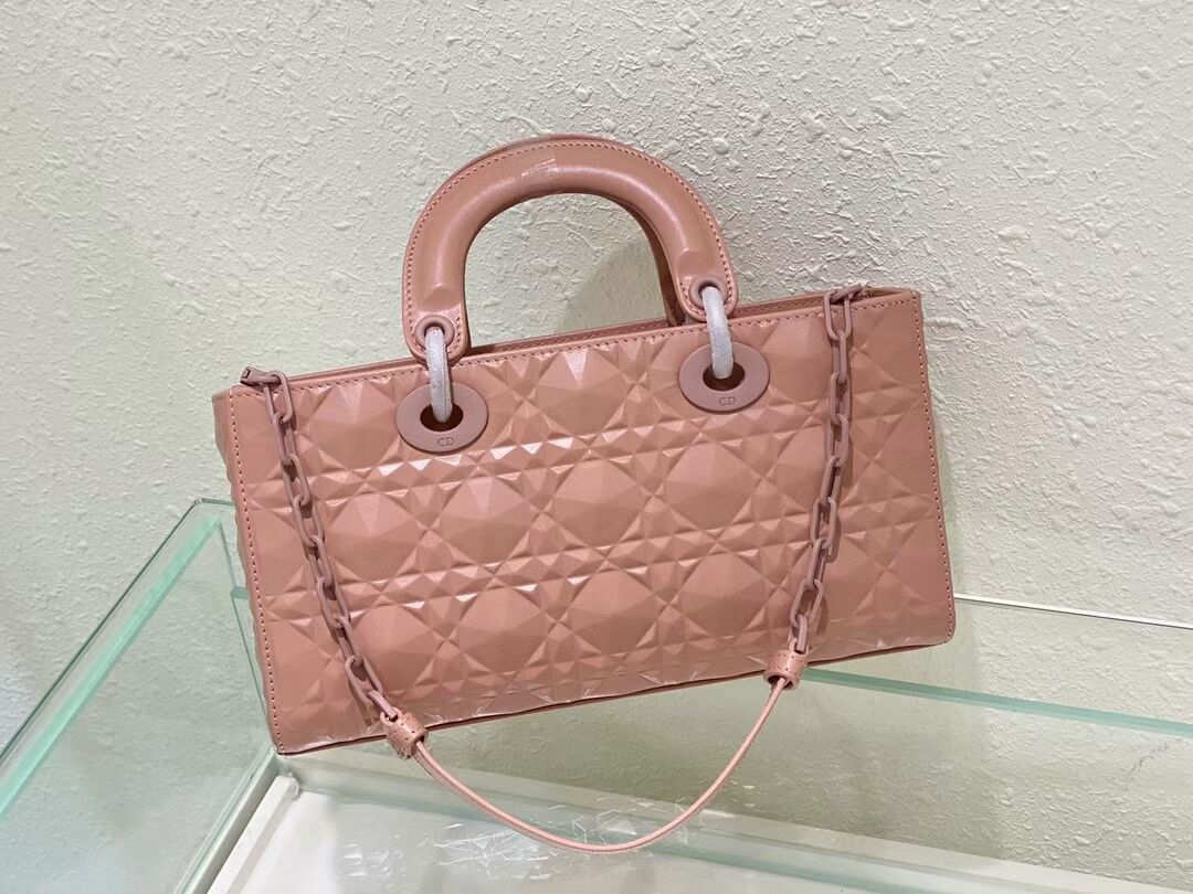 MEDIUM LADY DIOR BAG Cannage Lambskin C2811 pink