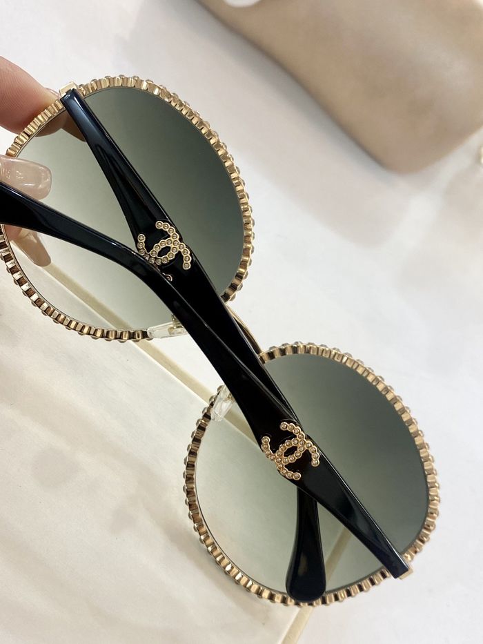 Chanel Sunglasses Top Quality CHS01674