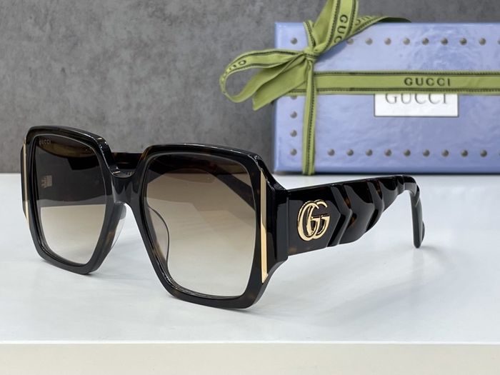 Gucci Sunglasses Top Quality GUS00092