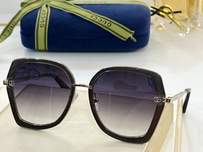 Gucci Sunglasses Top Quality GUS00427