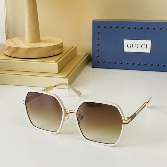 Gucci Sunglasses Top Quality GUS00976