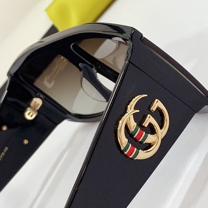 Gucci Sunglasses Top Quality GUS01107