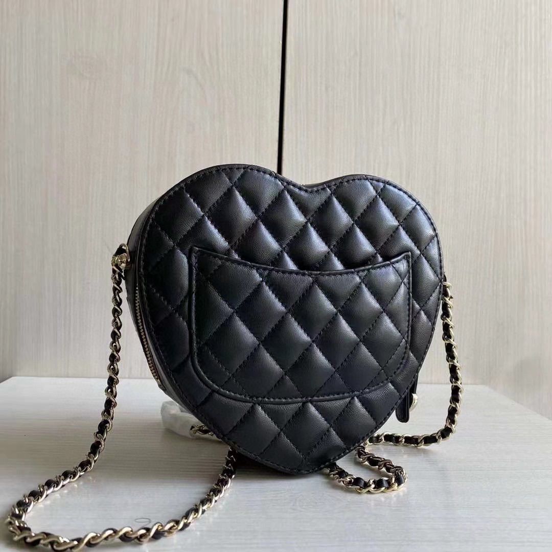 Chanel 2022S Love Heart Original Lambskin Crossbody Chain Bag AS3191Y Black