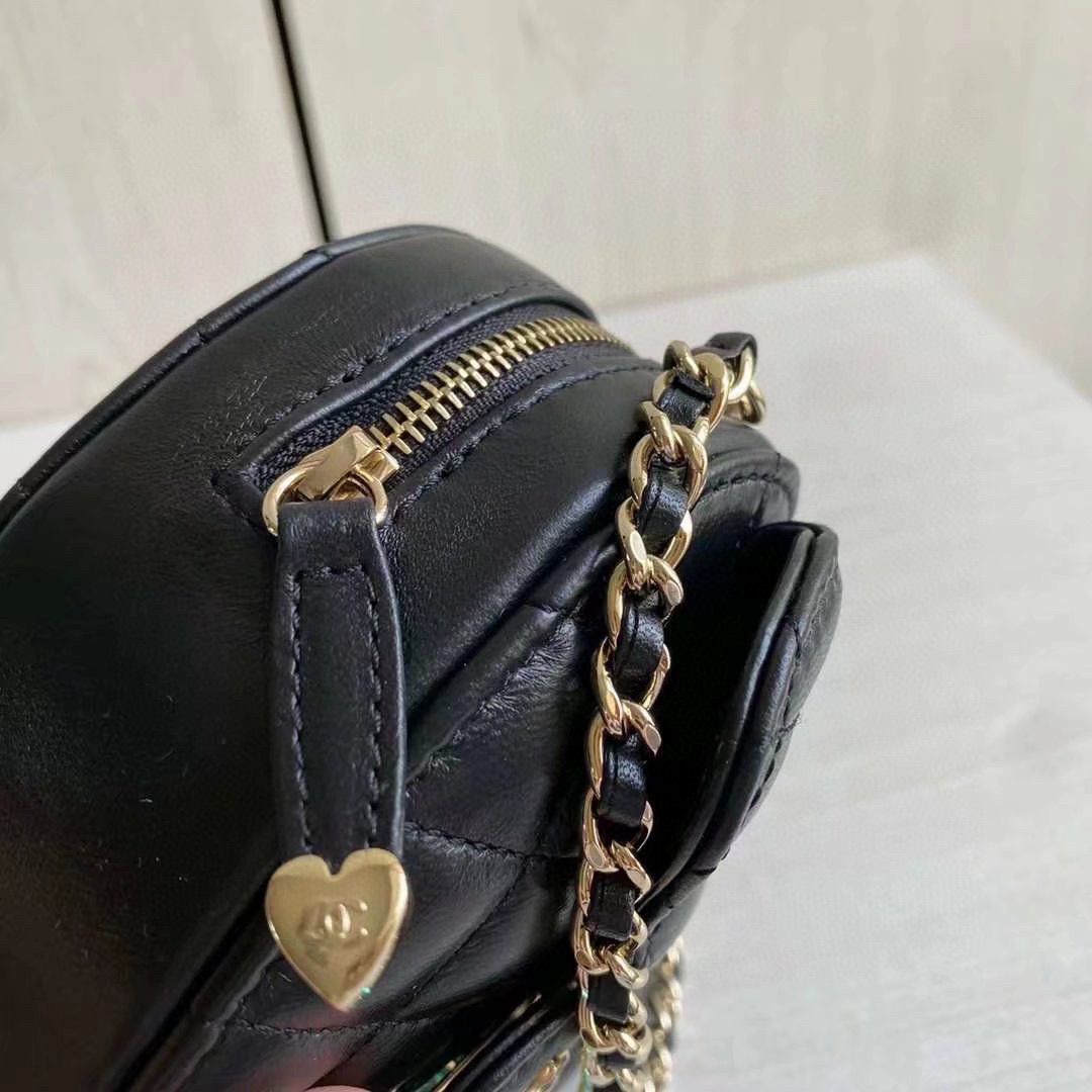 Chanel 2022S Love Heart Original Lambskin Crossbody Chain Mini Bag AS3191 Black