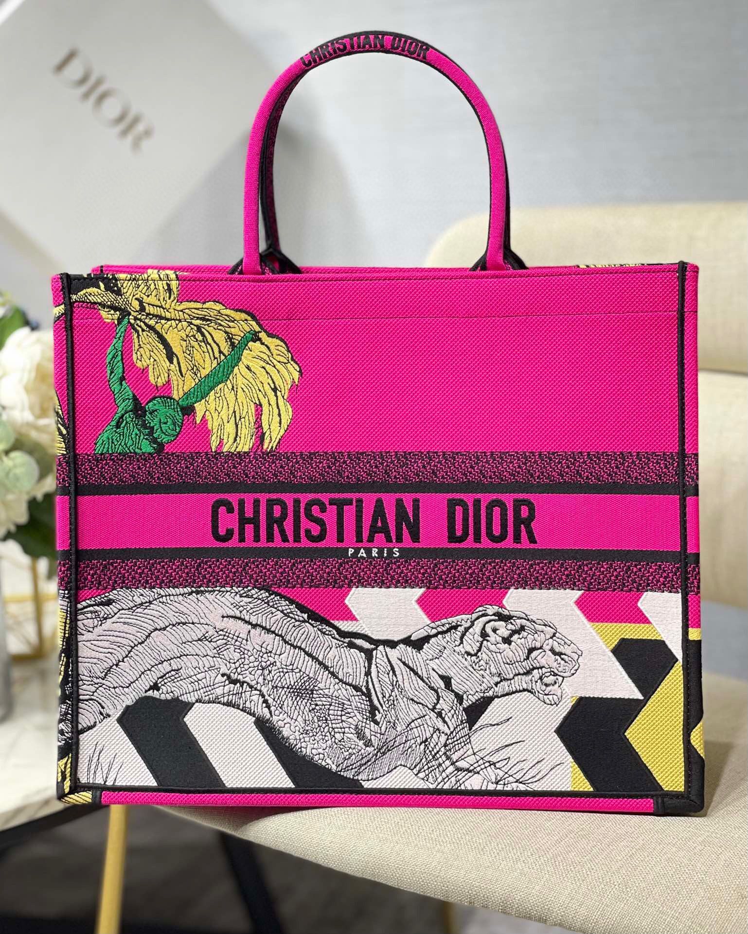 DIOR BOOK TOTE BAG TOILE DE JOUY M1286 Tiger Pink